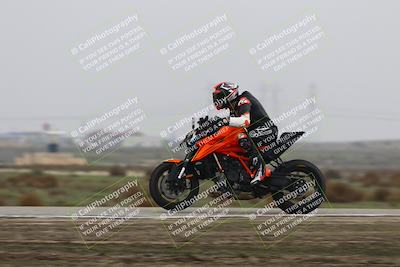 media/Nov-29-2025-TrackDaz (Sat) [[10ae2d9bce]]/B Group/Session 4 (Wheelie Bump)/